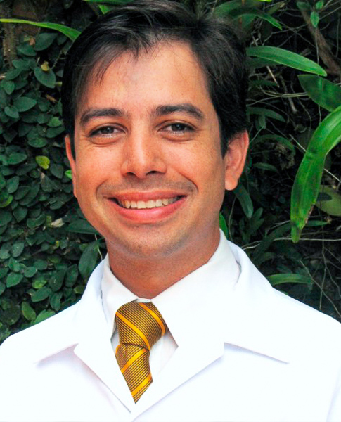 Dr. Lucas Maldonado